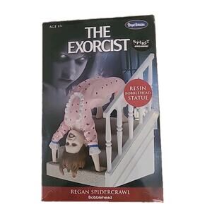 The Exorcist Regan Staircase Spidercrawl Bobblehead Statue Spirit Exclusive